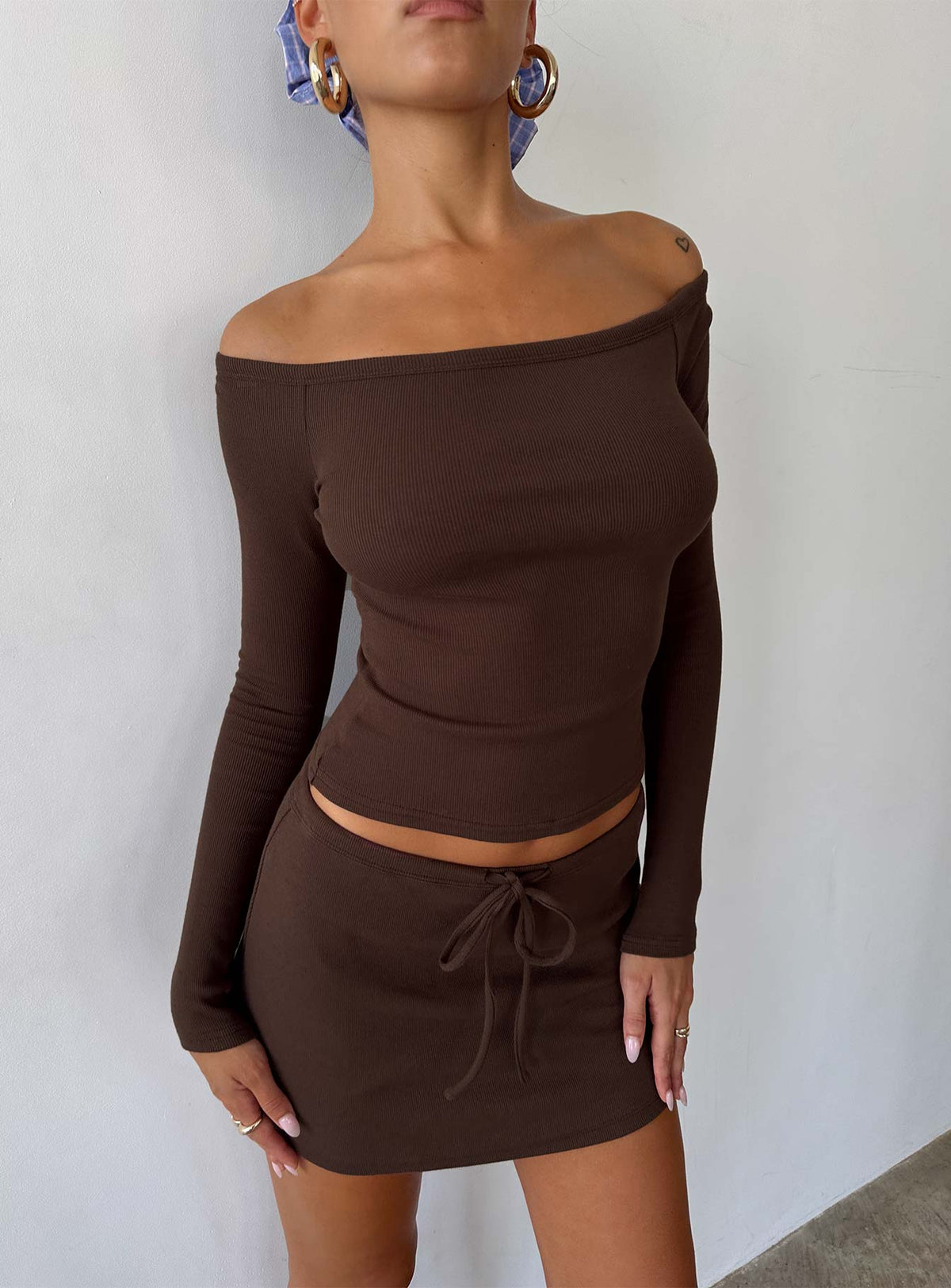 Baseline Off Shoulder Top Brown