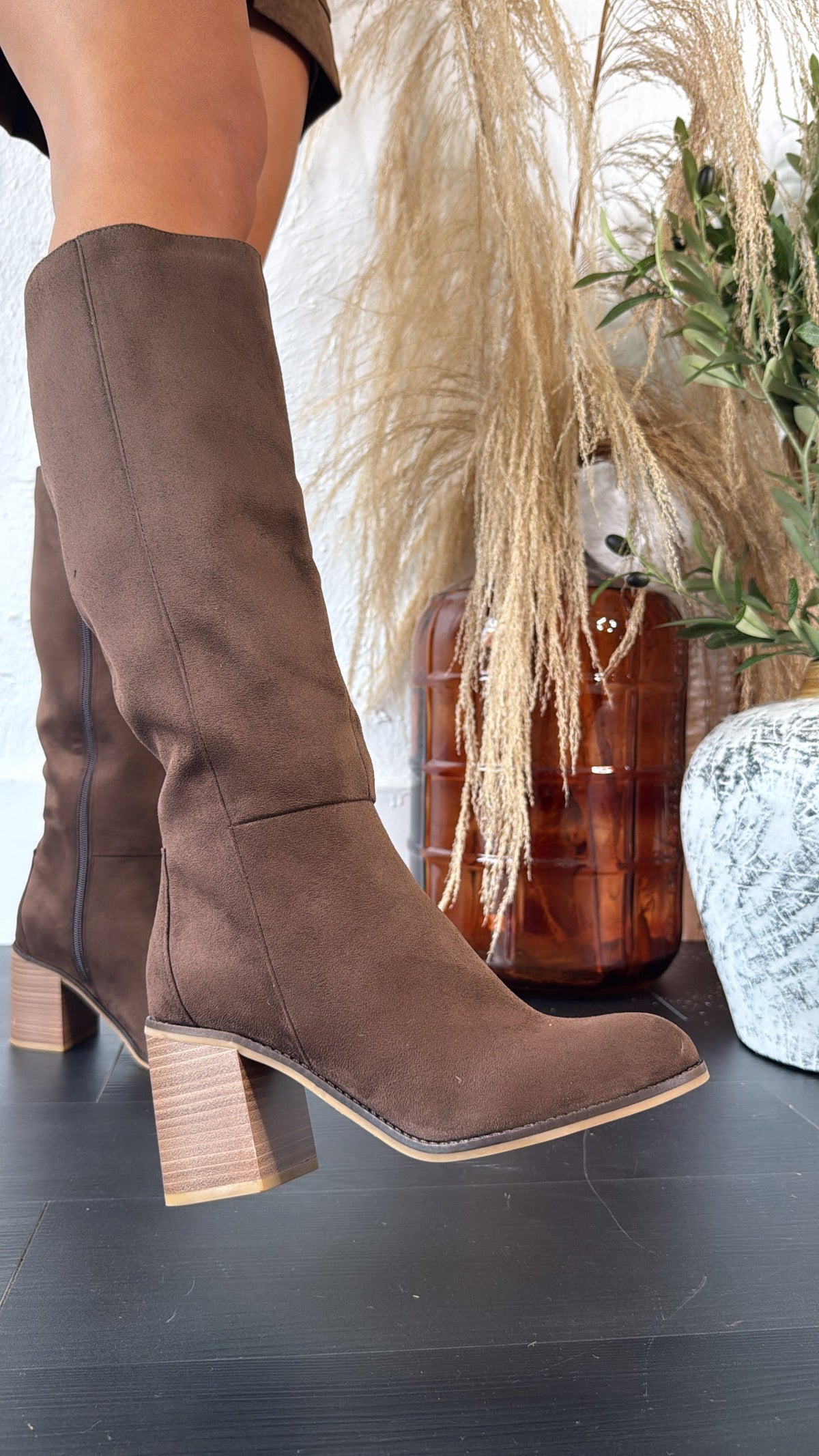 Dakota Heeled Boot, Chocolate