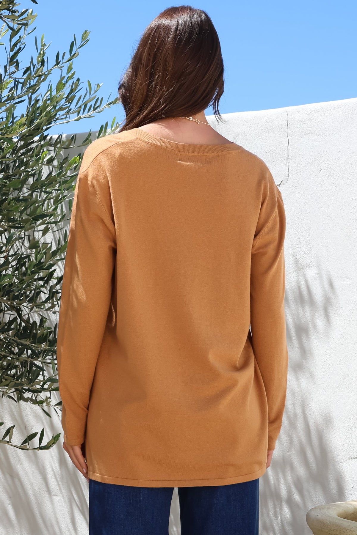 Mayanna Jumper - Light Weight V Neck Knit Jumper with Side Splits in Rust