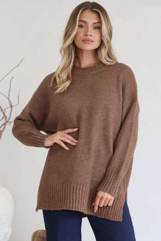 Sammy Jumper - Crew Neck Ribbed Shark Bite Hemline Jumper in Brown