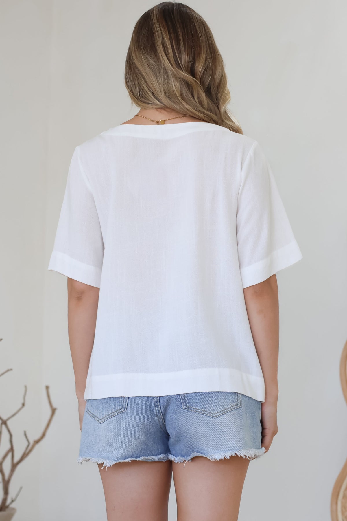 Shandy Top - V-Neck Boxy High Low Top with Short Sleeves in White