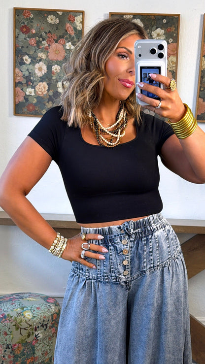 Cap Sleeve Square Neck Crop Top