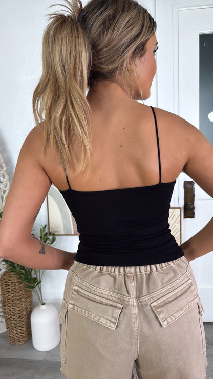 Everyday Essential Spaghetti Strap Cami, Black