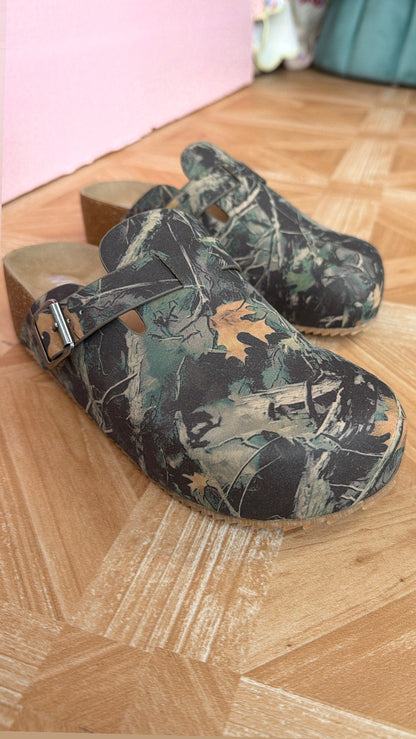 Countryside Charm Clog, Camo