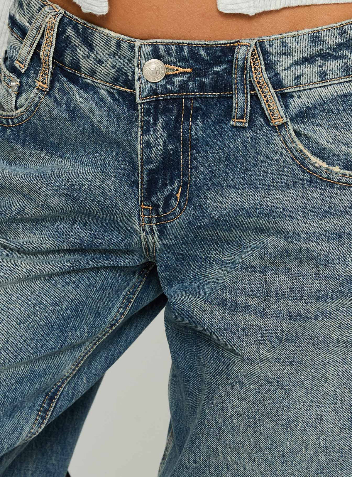 Backbone Low Rise Straight Leg Jeans Mid Blue