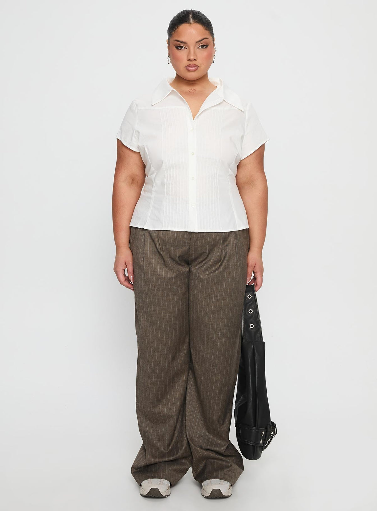 Akiyo Button Up Blouse Top White Curve