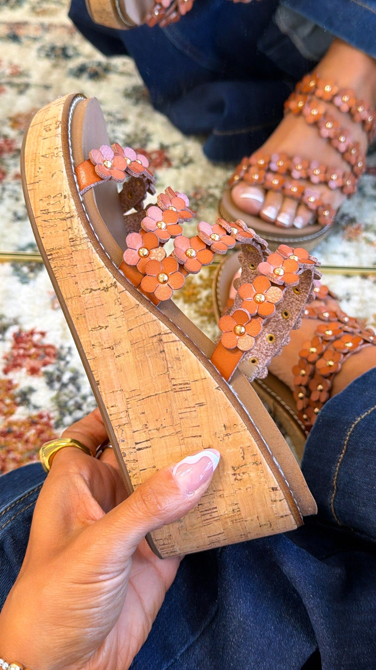 Floral Strap Plattform Wedge, Cognac