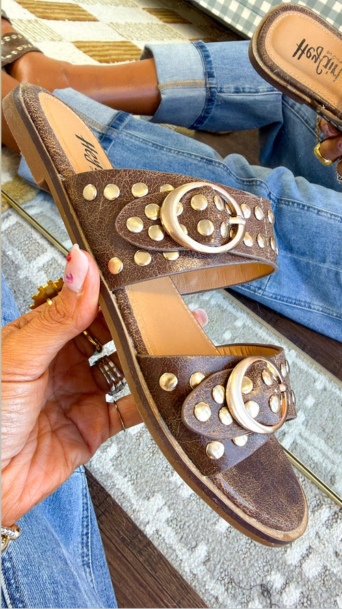 Desert Dahlia Cushion Sandal