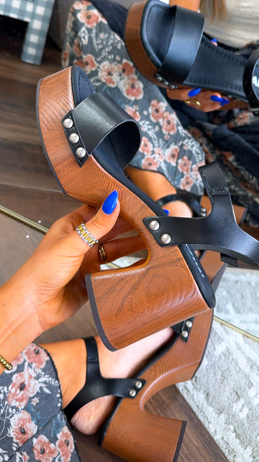Portofino Wedge Sandal, Black