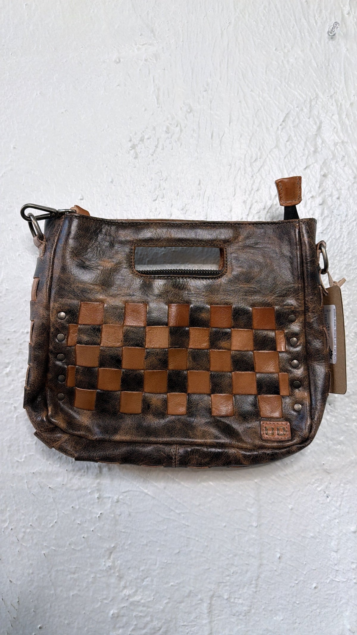 Bedstu Keiki, Black Lux Tan Rustic