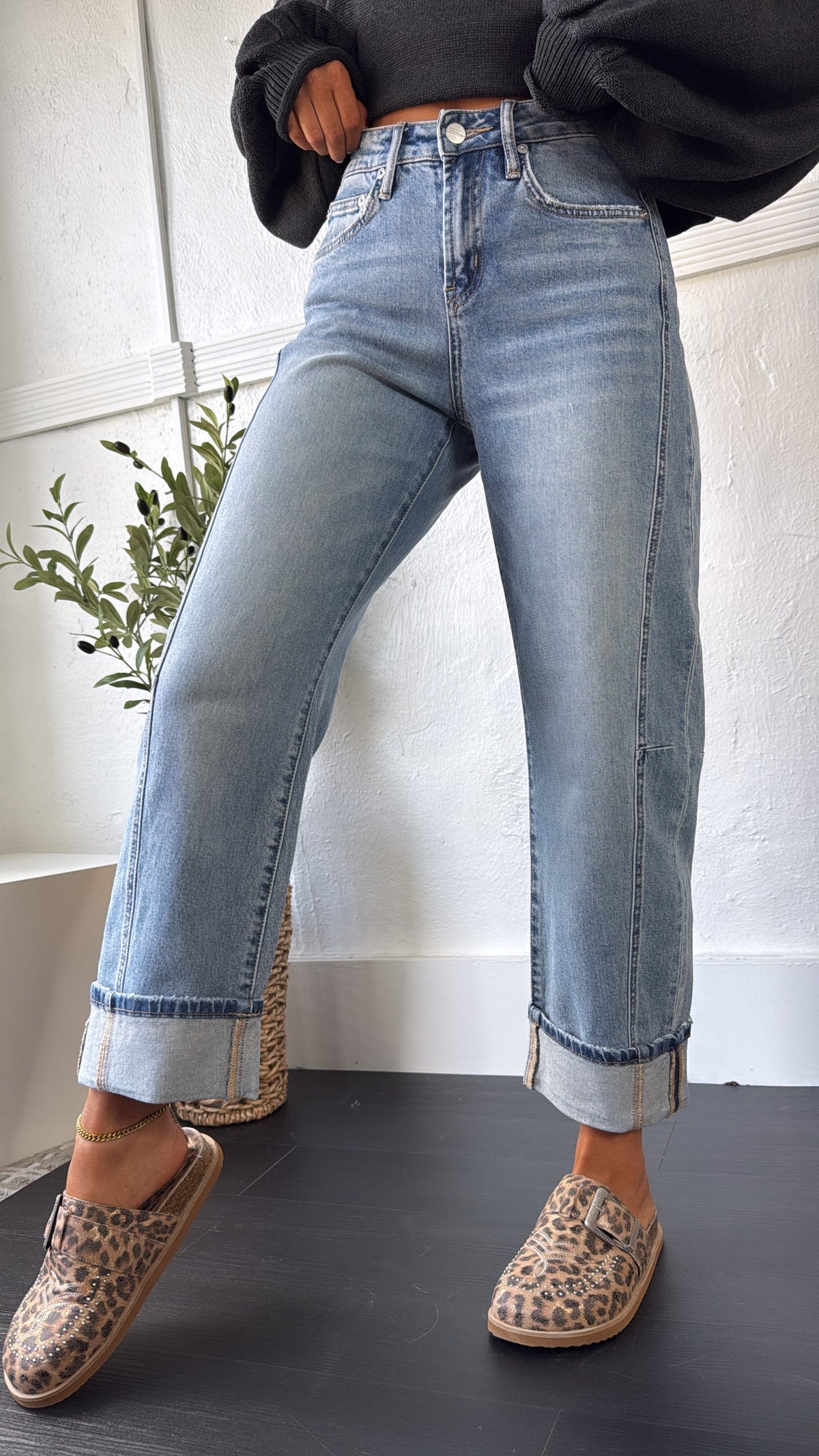 Ledger Barrel Jeans, Medium Wash
