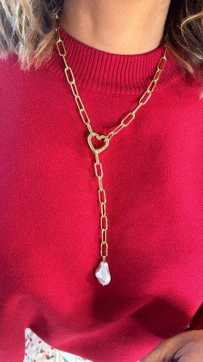 Pearly Love Necklace
