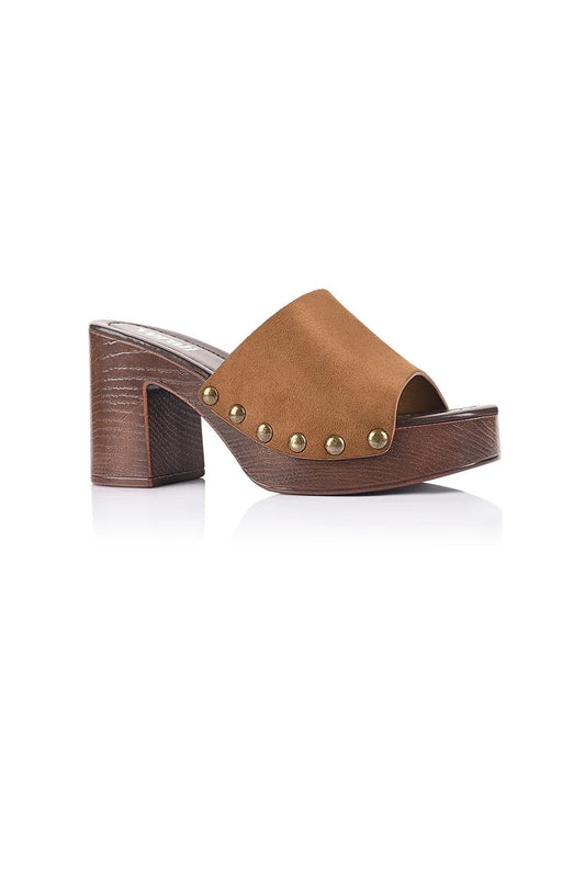 Frankie Clogs - Chestnut Tan Micro