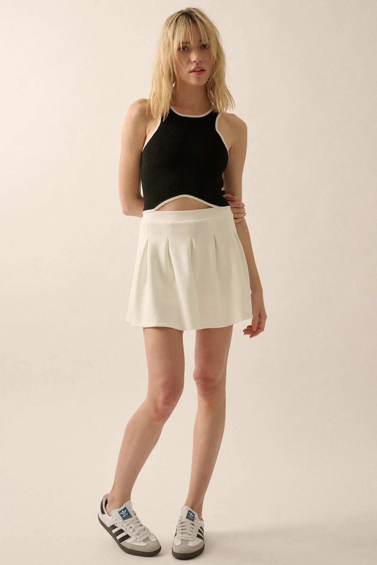 Shaper Fit Cropped Rib-Knit Curved Hem Tank Top