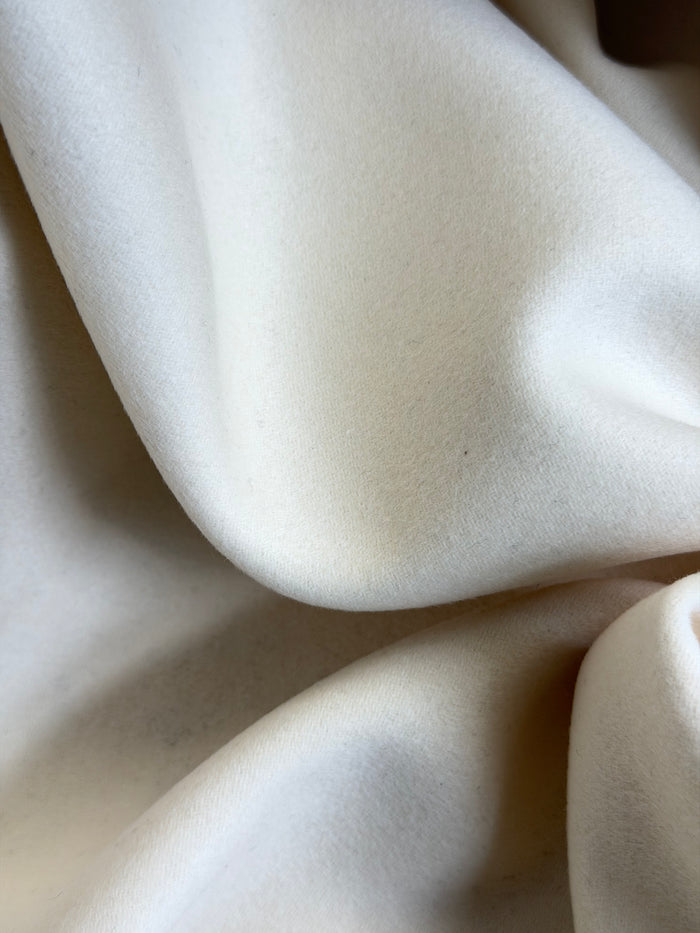 Heritage Label - Designer Italian Cashmere Wool - Ivory