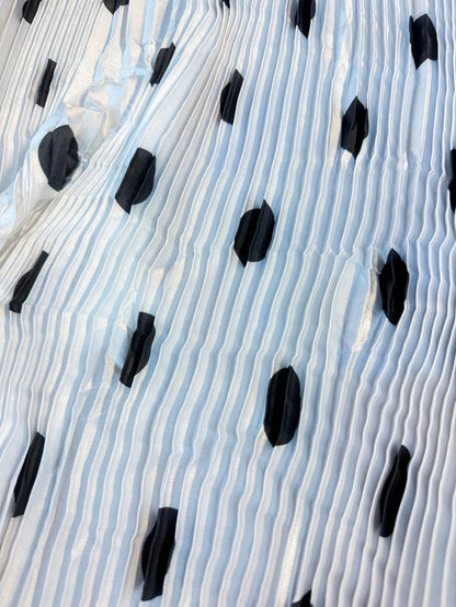 Printed Pleated Poly - Polka Dot
