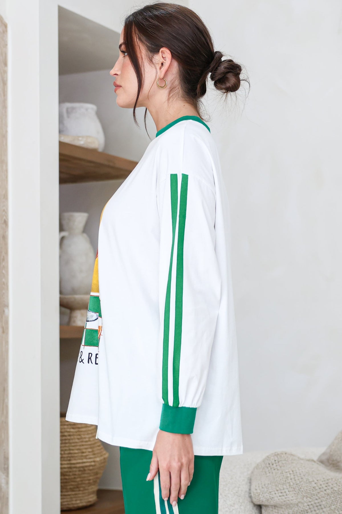 Spritz Long Sleeve Tee - Crew Neck Contrast Stripe Graphic T-Shirt in White