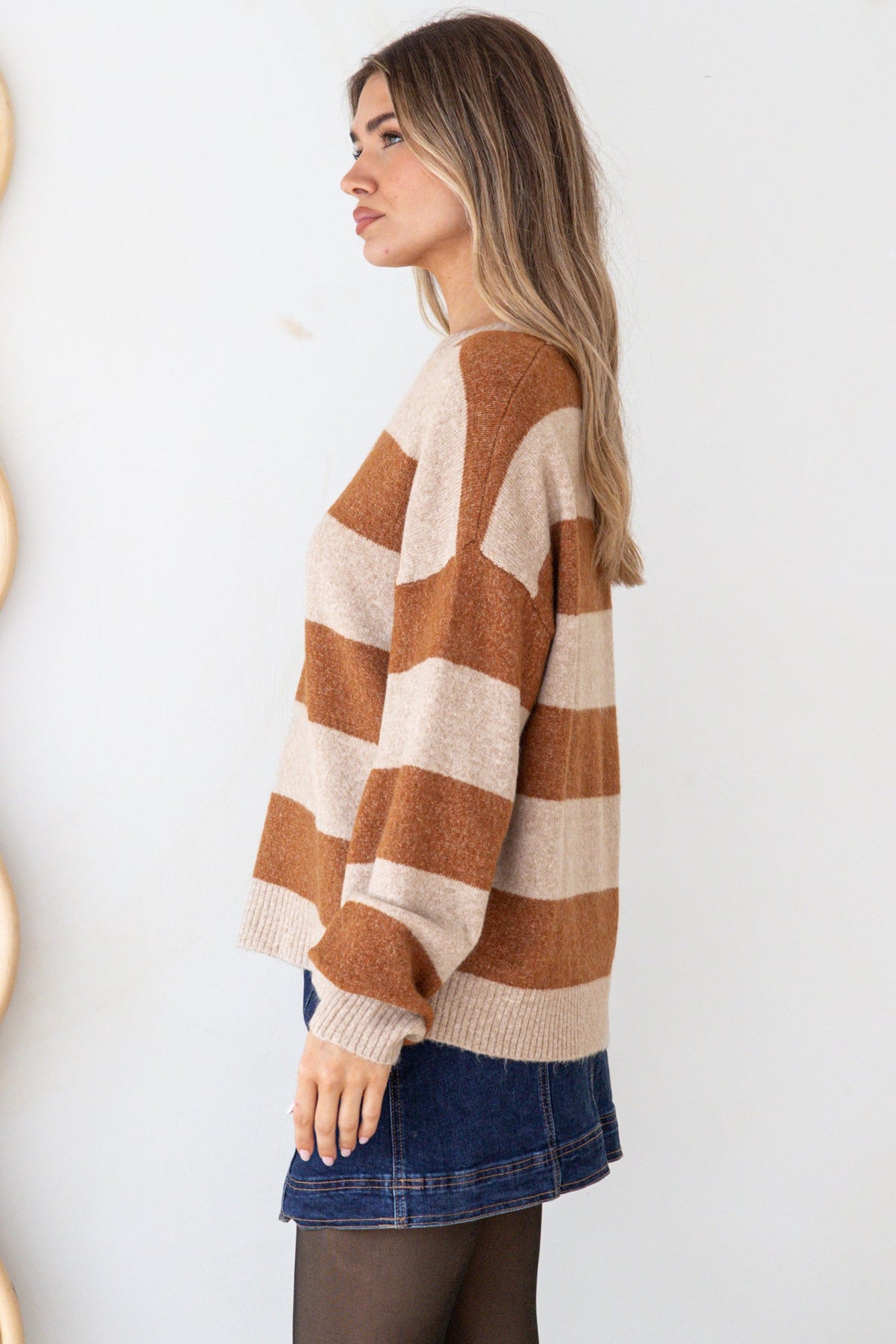 Sumner Jumper - Crew Neck Stripe Knit with Ribbed Hemlines in Mocha/Oatmeal