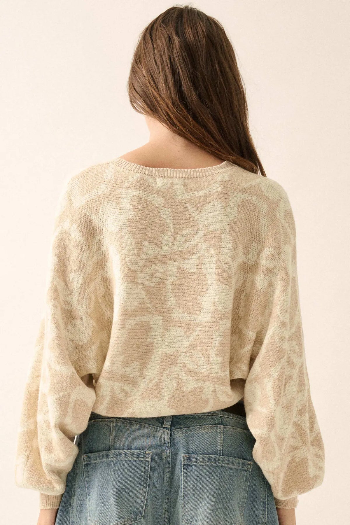 Abstract Garden Floral Jacquard Cropped Sweater