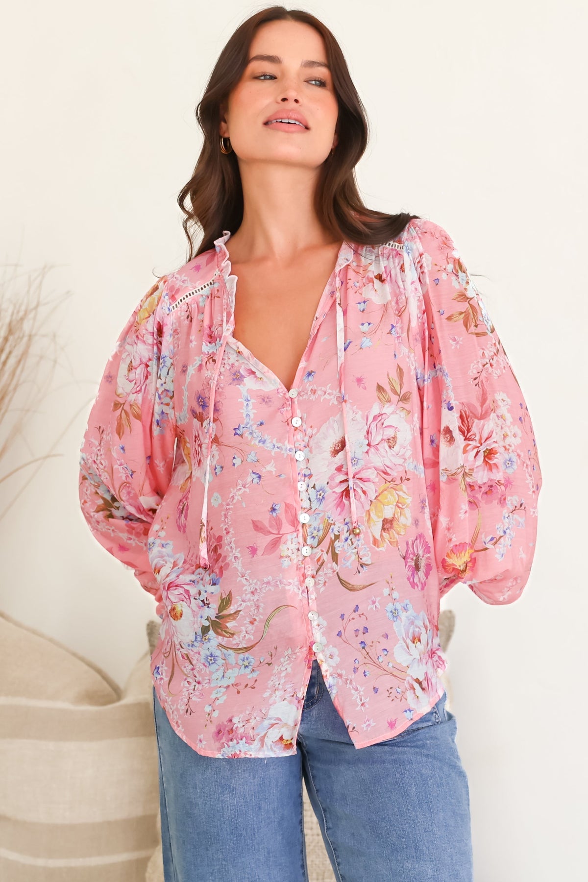 Violet Blouse - Frill Collar Button Down Balloon Sleeve Blouse In Ginnee Print