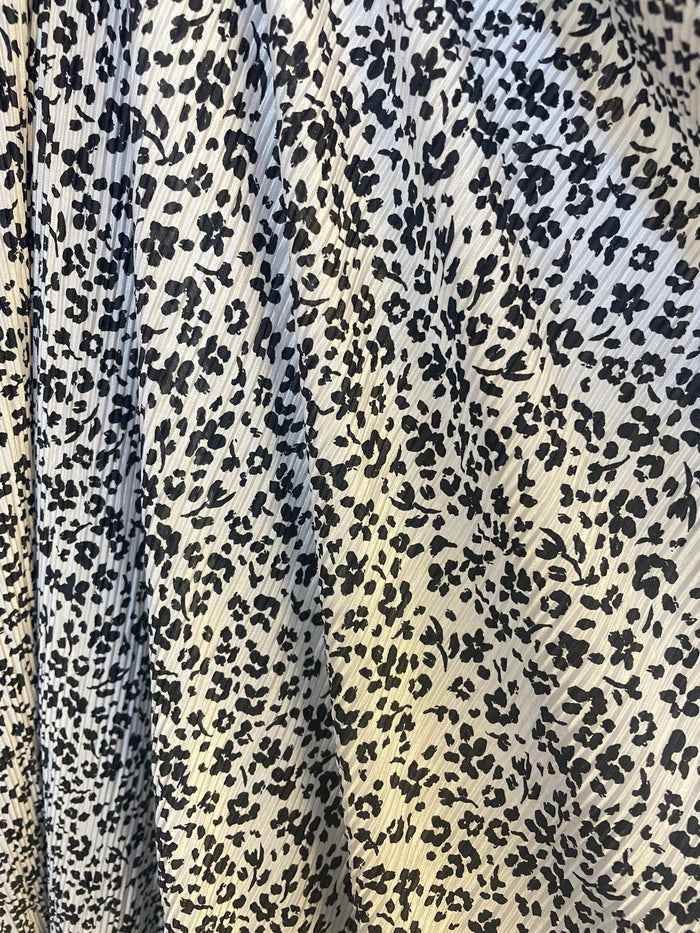 Floral Printed Micro Pleated Poly - Black & White