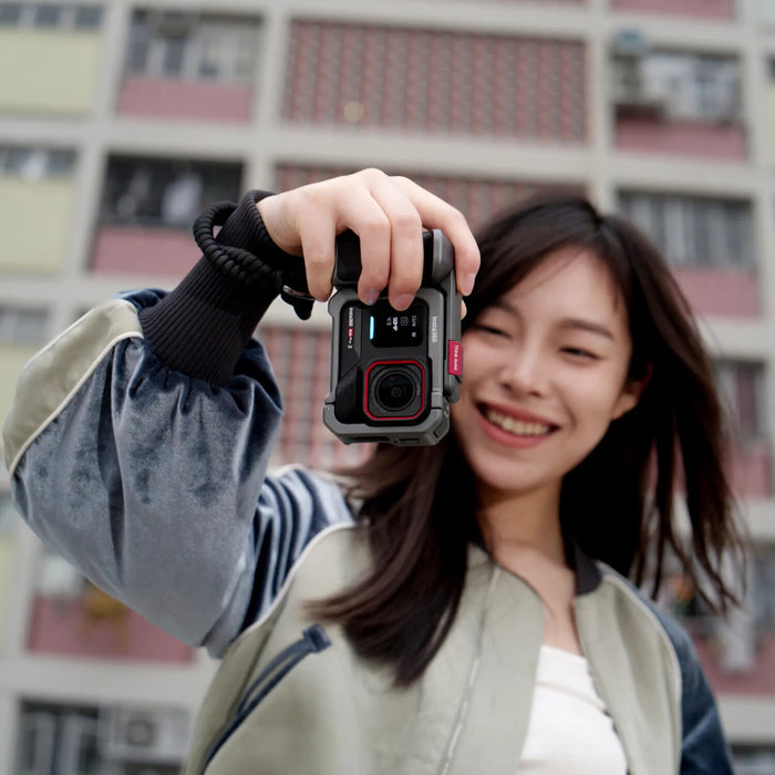Insta360 Xplorer Grip Pro Kit For Insta360 Ace Pro 2