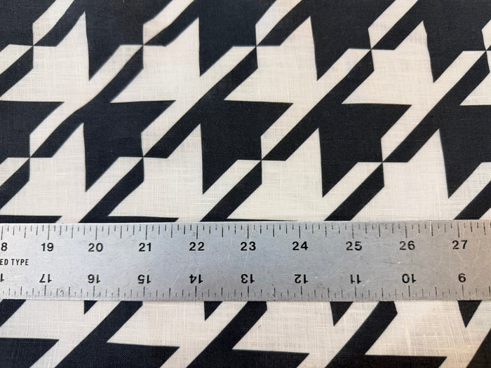 Linen Print - Bold Houndstooth - Black & White