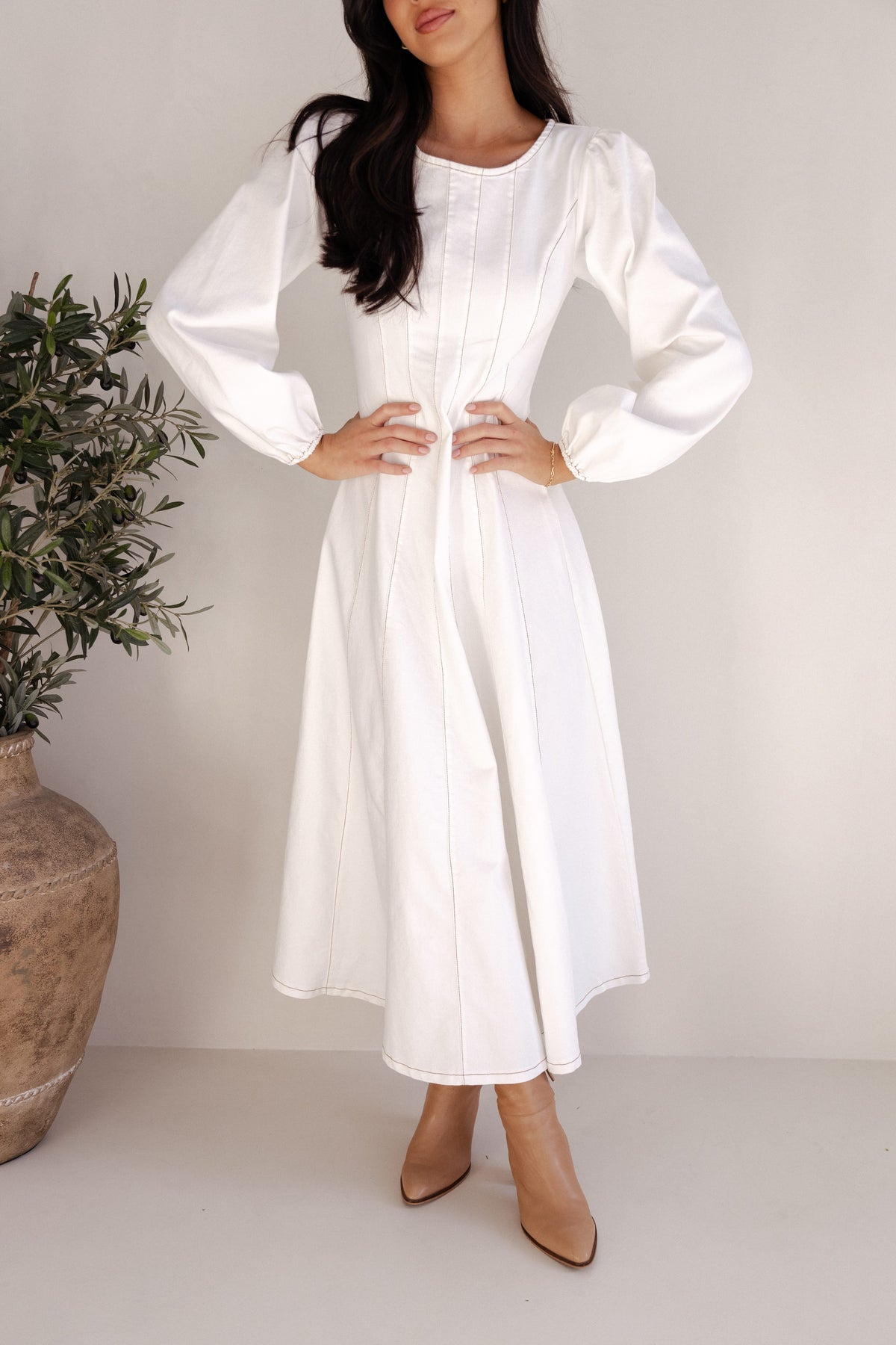 Cilla Midi Dress - White